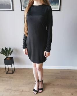 Czarna sukienka – Boohoo