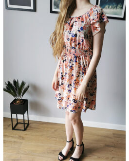 Sukienka w kwiaty – New Look
