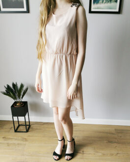 Pudrowa sukienka – Atmosphere