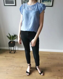 Błękitna bluzka – George