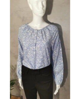 Błękitna bluzka w kwiatki – H&M