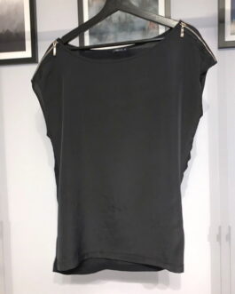 Czarna bluzka – Mohito