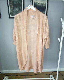 Długi pudrowy sweter – Forever 21