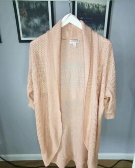 Długi pudrowy sweter – Forever 21