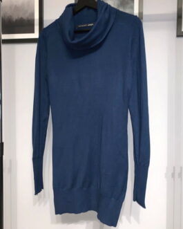 Granatowy golf – Top Secret