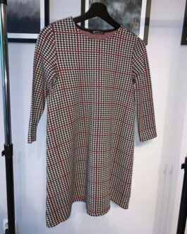 Sukienka w kratę – Stradivalius
