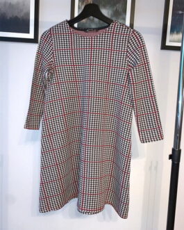 Sukienka w kratę – Stradivalius