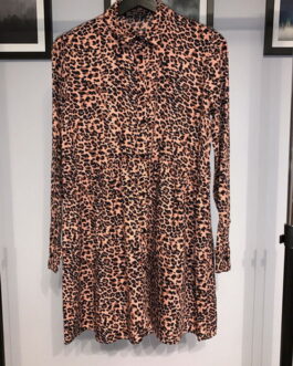 Sukienka panterka – Stradivarius