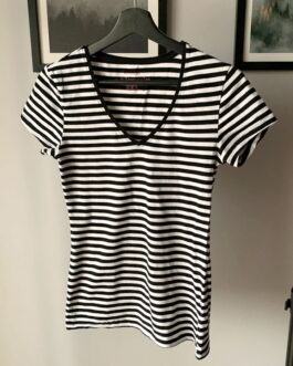 Bluzka w paski – Atmosphere