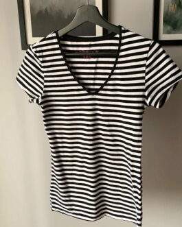 Bluzka w paski – Atmosphere