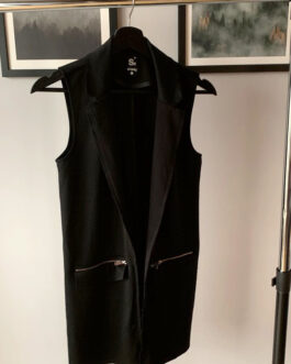 Czarna kamizelka – Sinsay