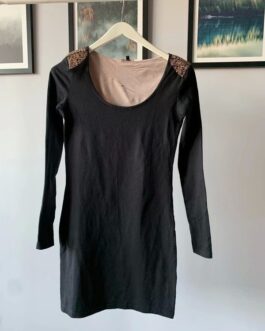 Czarna sukienka – River Island